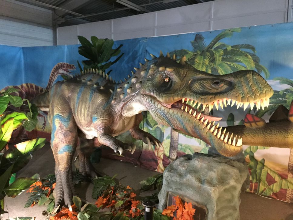 Изображение для новости Мир динозавров в Петровском