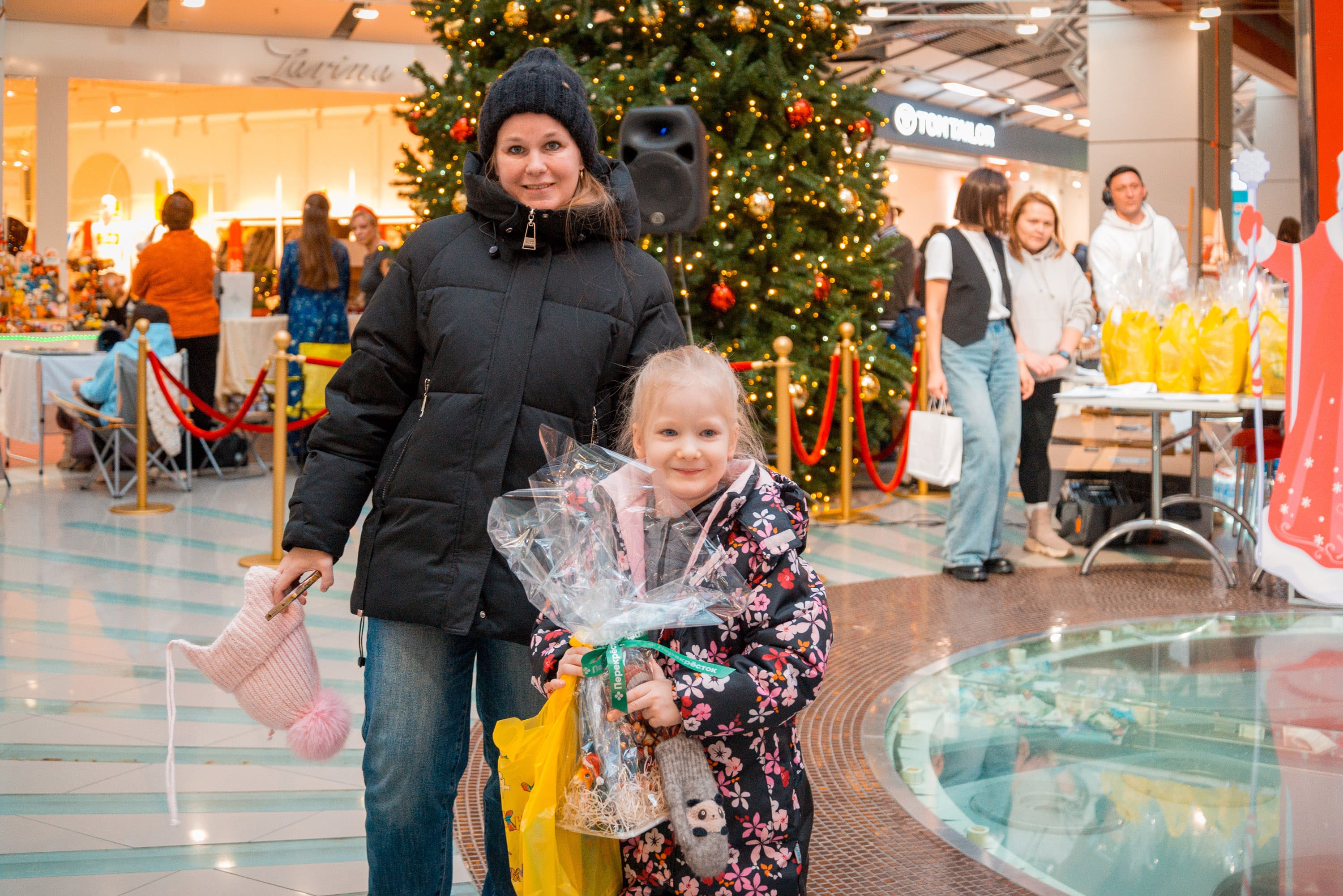 Фото Детский конкурс рисунков"Новогодний город -2026!" Изображения в Детский конкурс рисунков"Новогодний город -2026!"